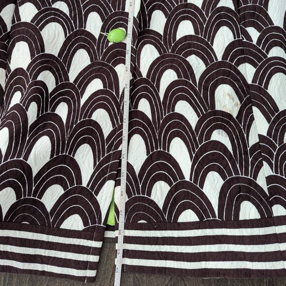 2000s-era dress coat, graphic print with bright lining - Picture 6 of 13